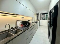 Blk 293A Skypeak @ Bukit Batok (Bukit Batok), HDB 5 Rooms #594159591